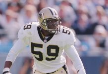 Ex-linebacker da “Wrecking Crew” do Texas A&M, Keith Mitchell, morre aos 51 anos Foto: 2001 Yearbook New Orleans Saints