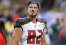 Campeão do Super Bowl, Auclair disputa Mundial de Flag Antony Auclair venceu o Super Bowl pelos Tampa Bay Buccaneers (Foto: Jonathan Bachman)