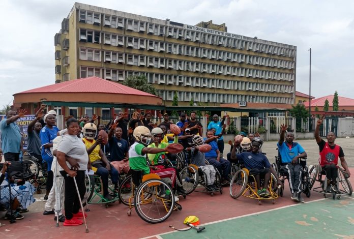 Preparativos para primeira exibição de futebol americano de cadeira de rodas (Imagem: Divulgação AFEDEV) Preparativos para primeira exibição de futebol americano de cadeira de rodas (Imagem: Divulgação AFEDEV)