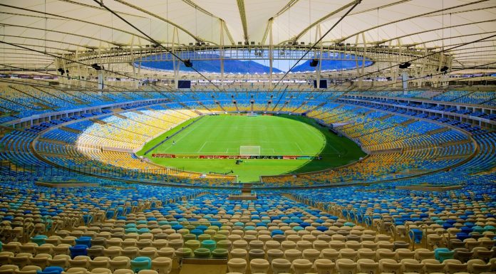 Gramado do Maracanã preocupa, mas técnico dos Cowboys diz confiar na NFL