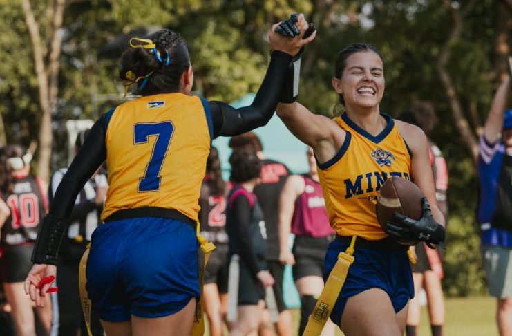 As mexicanas do Miners: Silvana Munoz #7 (MVP Ataque) e Carolina Gisell #4 (MVP Geral) - Foto: Yan Barros