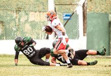 Defesa decide o jogo e BS mantém cinturão de campeão brasileiro Marlon "Billy" recupera fumble e anota touchdown (Foto: Gabriel Haesbaert)
