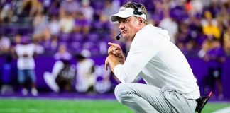O head coach Lane Kiffin, do LSU Tigers, durante a partida contra o Clemson Tigers, no Tiger Stadium, em 5 de setembro de 2026, em Baton Rouge, Louisiana. (Foto: Gus Stark/LSU)